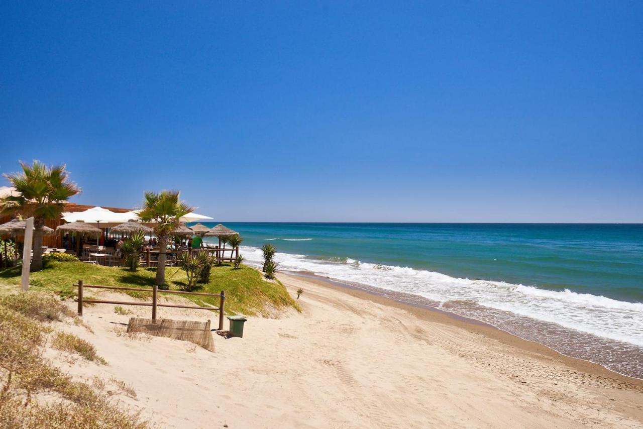 Oleholidays 225 Romana Playa Junto Al Mar Marbella Buitenkant foto