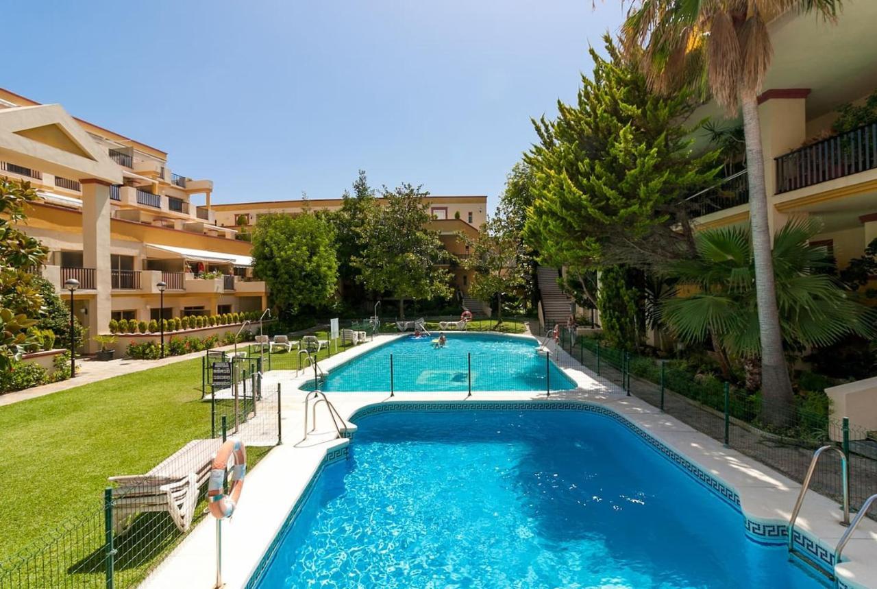 Oleholidays 225 Romana Playa Junto Al Mar Marbella Buitenkant foto